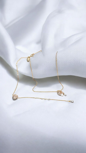 Collier de dos Constance